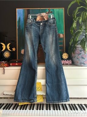 Silver Jeans Suki W34 L34 Y2K Wide Leg Flare Denim Jeans Low Rise